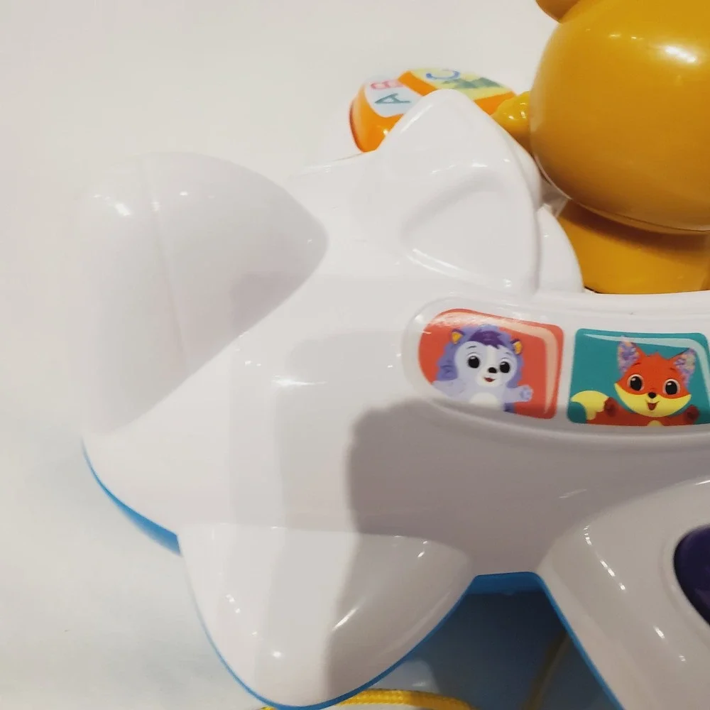 Vtech Soar & Discover Airplane Interactive Pull Toy Bear Pilot Music Lights